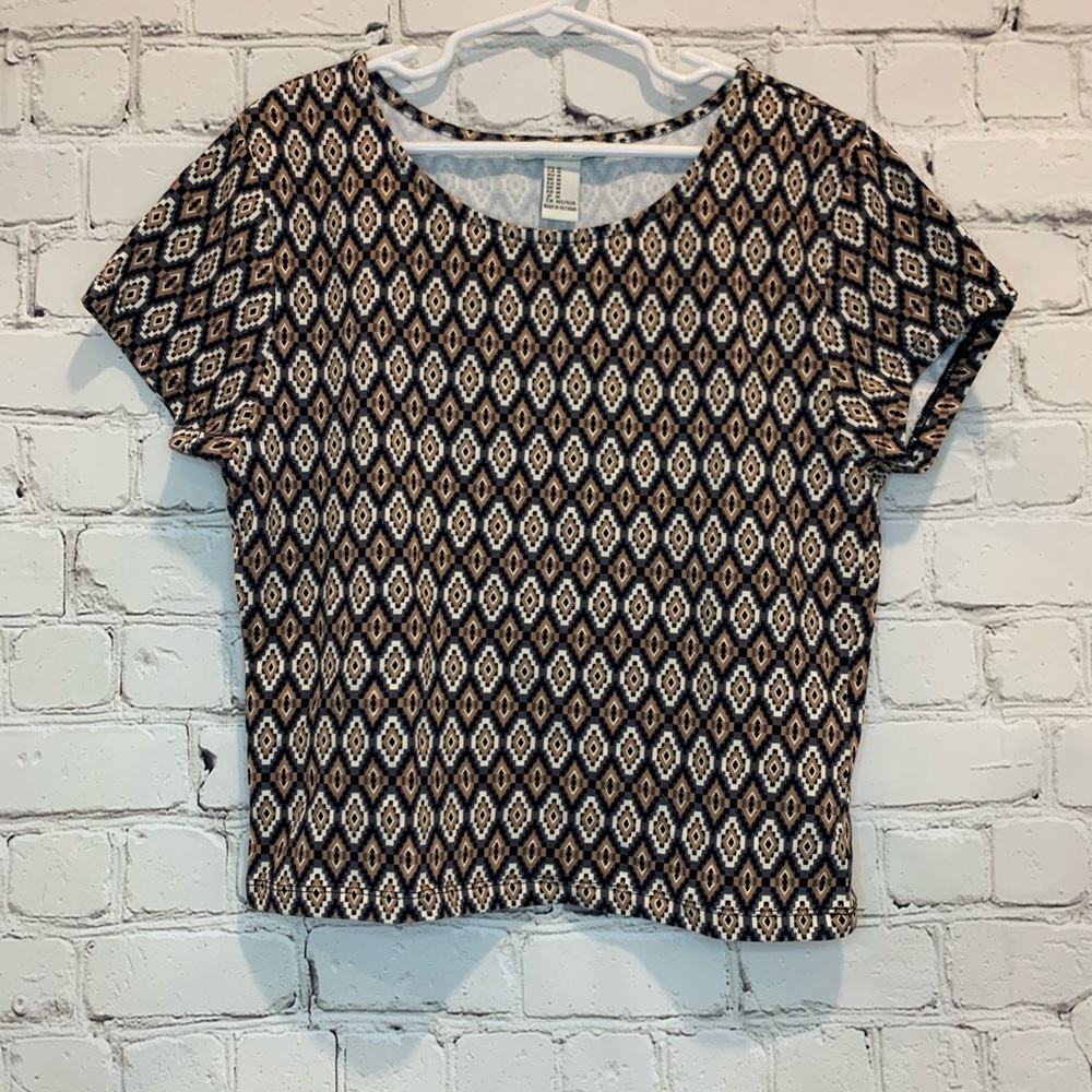 Forever 21 Crop Top with vintage pattern